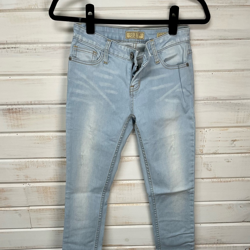 Guess Light Wash Brittany Skinny Jeans size 26